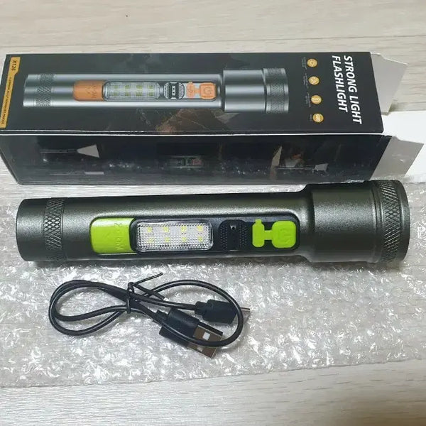 [BUNJANG] X126 Strong Flashlight / x126 스트롱 플래쉬라이트