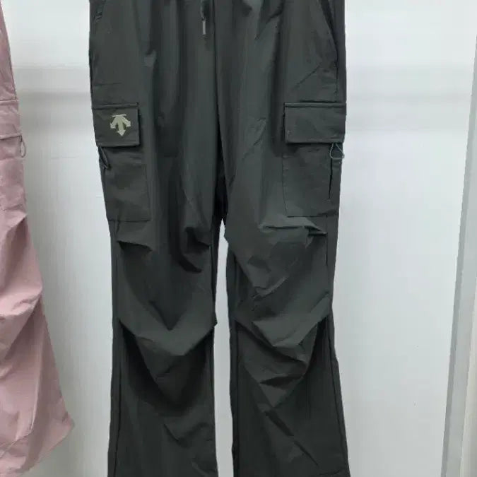 [BUNJANG] Descente Cooling Cargo Wide Pants Unisex / (@땡처리)데상트 냉감 카고 와이드 팬츠(남녀공용)