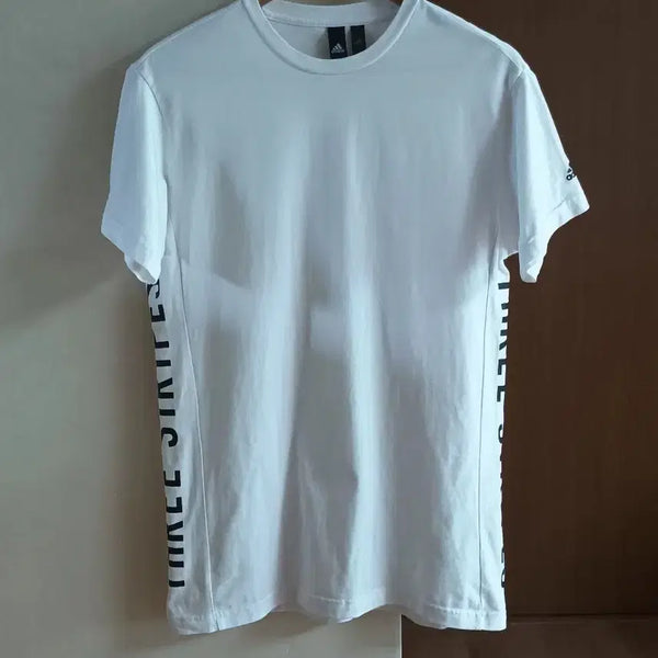 [BUNJANG] Adidas White Short Sleeve T-Shirt Striped Logo / 새옷수준)아디다스 흰색 반팔티 스트라이프 로고