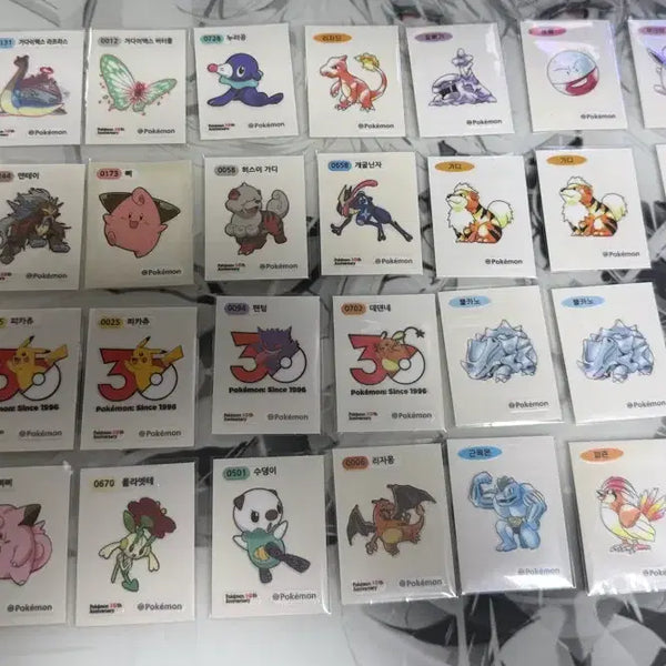 [BUNJANG] Assorted Pokemon Stickers (Ttiboo Seal) / 포켓몬 띠부씰 다양하게 팝니다.