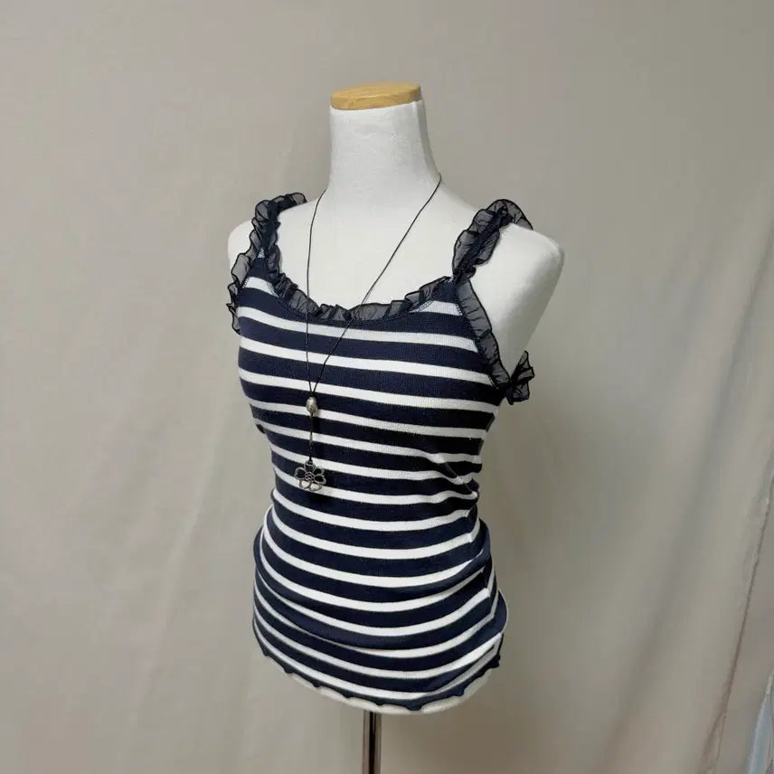 [BUNJANG] Mori Girl Balletcore Ruffle Stripe Sleeveless Top Navy / 모리걸 발레코어 프릴 스트라이프 슬리브리스 나시 네이비