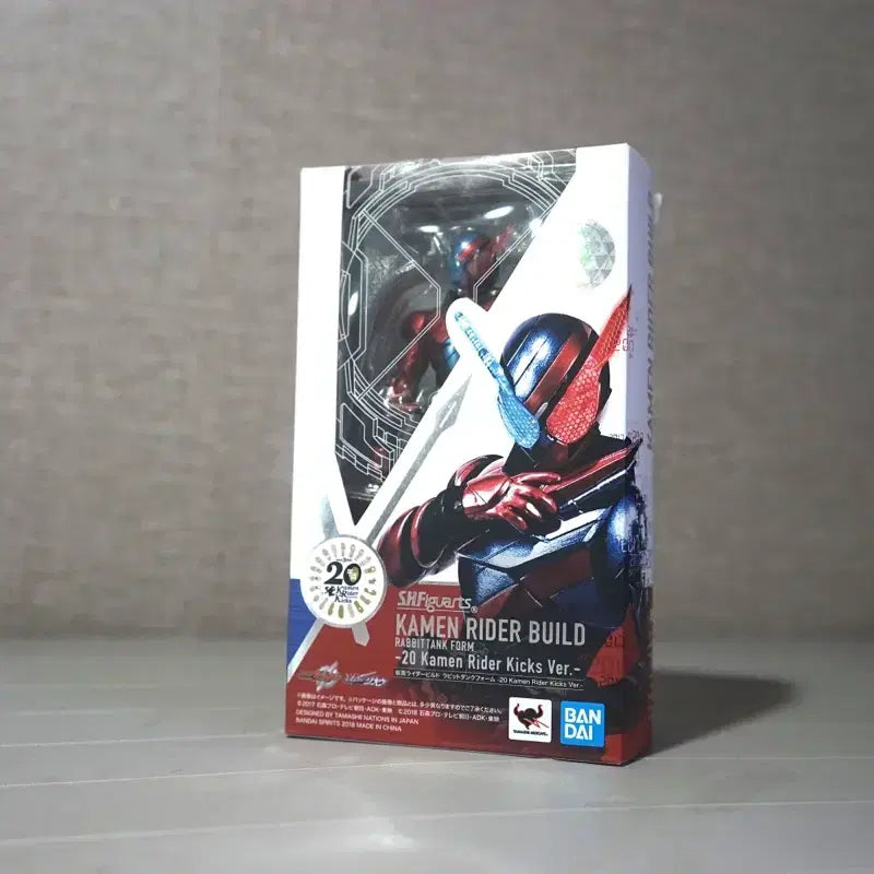 [BUNJANG] S.H.Figuarts Kamen Rider Build Rabbit Tank Form ver.20 Rider Kicks Action Figure / shf 가면라이더 빌드 래빗탱크 폼 ver.20 rider kicks