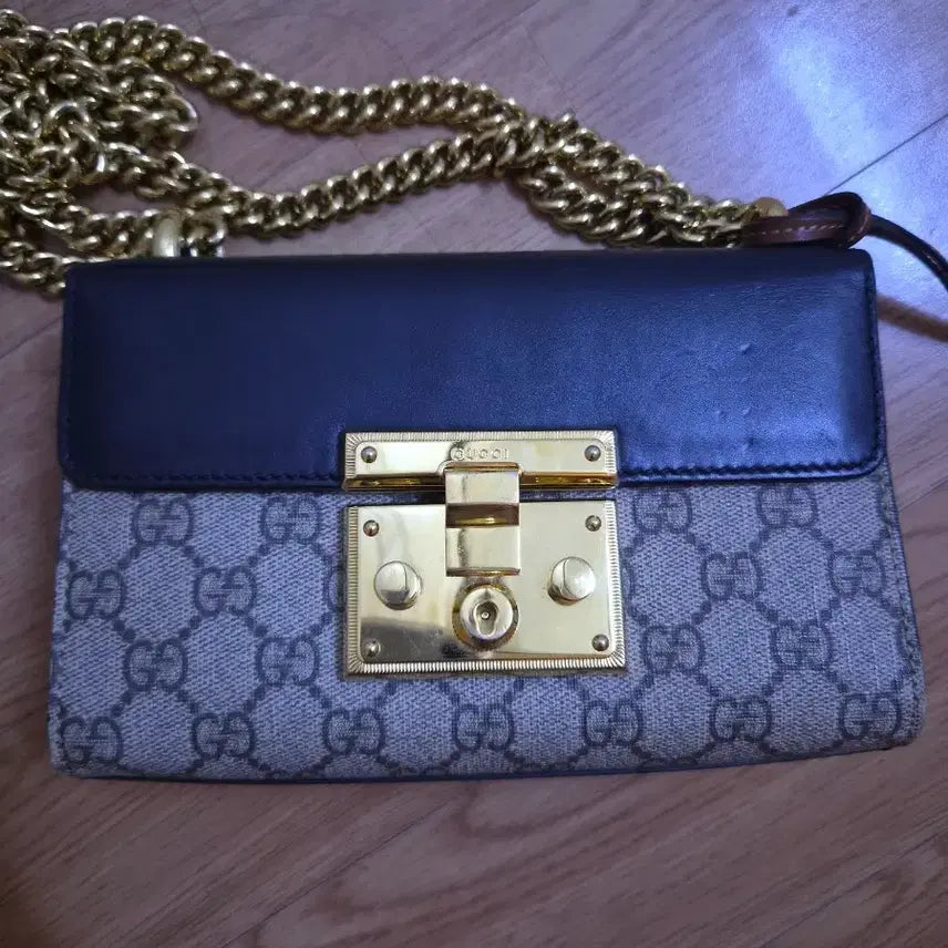[BUNJANG] Gucci Padlock Small Shoulder Bag / 구찌 패들락 스몰
