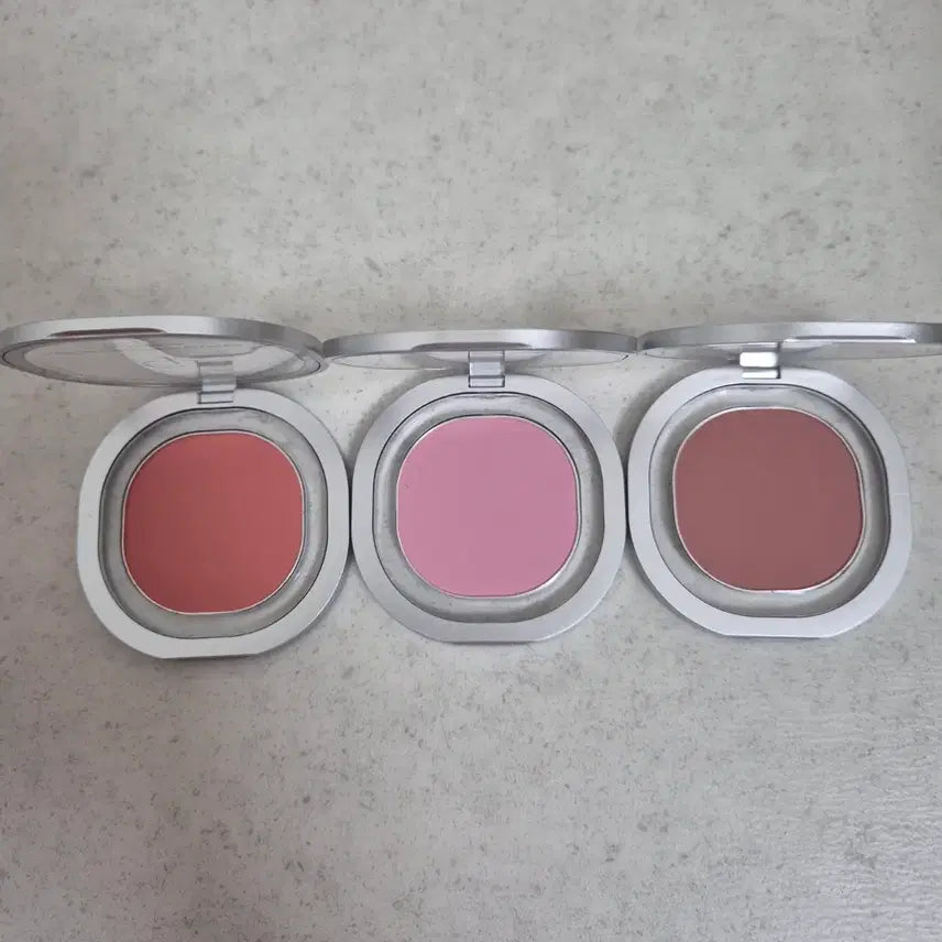 [BUNJANG] Chipe Turn On Light Finish Blusher (New) / 치페 턴 온 라이트 피니쉬 블러셔 (새상품)