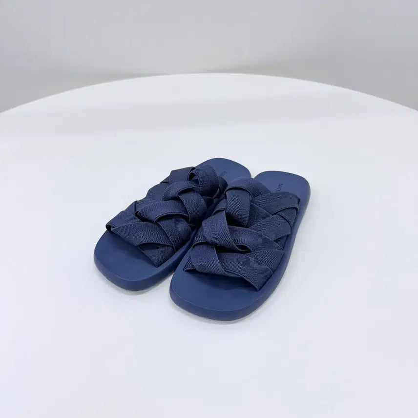 [BUNJANG] Bottega Veneta Intrecciato Sandals Slippers Navy / [A급/250] 보테가베네타 인트레치아토 샌들 슬리퍼 네이비