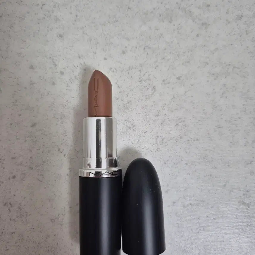 [BUNJANG] MAC Lipstick Rouge En Rouge / 맥 립스틱 호지포지