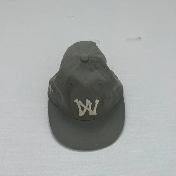 [BUNJANG] AOIRO 6-Panel Ball Cap Olive New / 아오이로 6 패널 볼캡 올리브 새제품