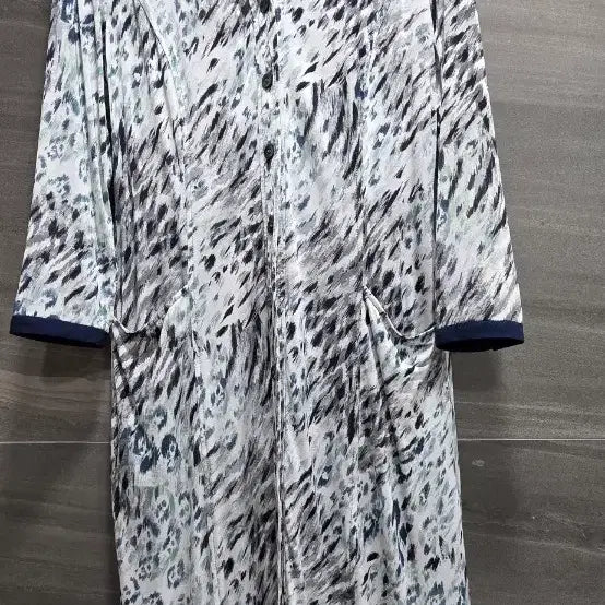 [BUNJANG] KayeSu by Kim Yeonju Pattern Button Line Dress / KayeSu by KIMYEONJU' 김연주,  세련된  패턴  버튼라인 원피스