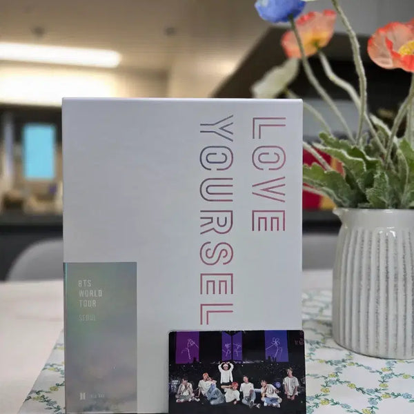 [BUNJANG] BTS LOVE YOURSELF SEOUL Blu-ray Full Set (Group Photocard, Suga Photobook) / BTS 럽셀콘 서울 블루레이 풀셋(단체 포카, 슈가 포토북)