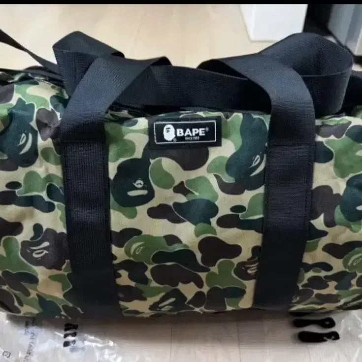 [BUNJANG] Bape Camo Duffle Bag Magazine Freebie / 베이프 카모 더플백 잡지 사은품 증정 가방