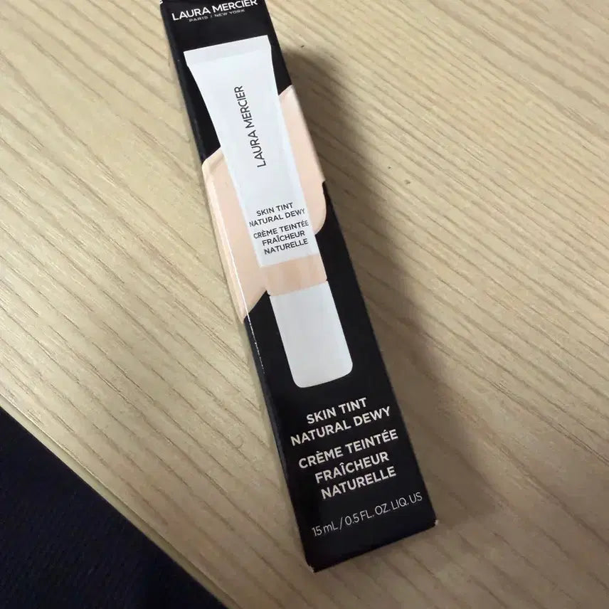 [BUNJANG] Laura Mercier Skin Tint 15ml 0N Silk Foundation BB / 로라메르시에 스킨 틴트 15ml 0N 실크 파데 비비