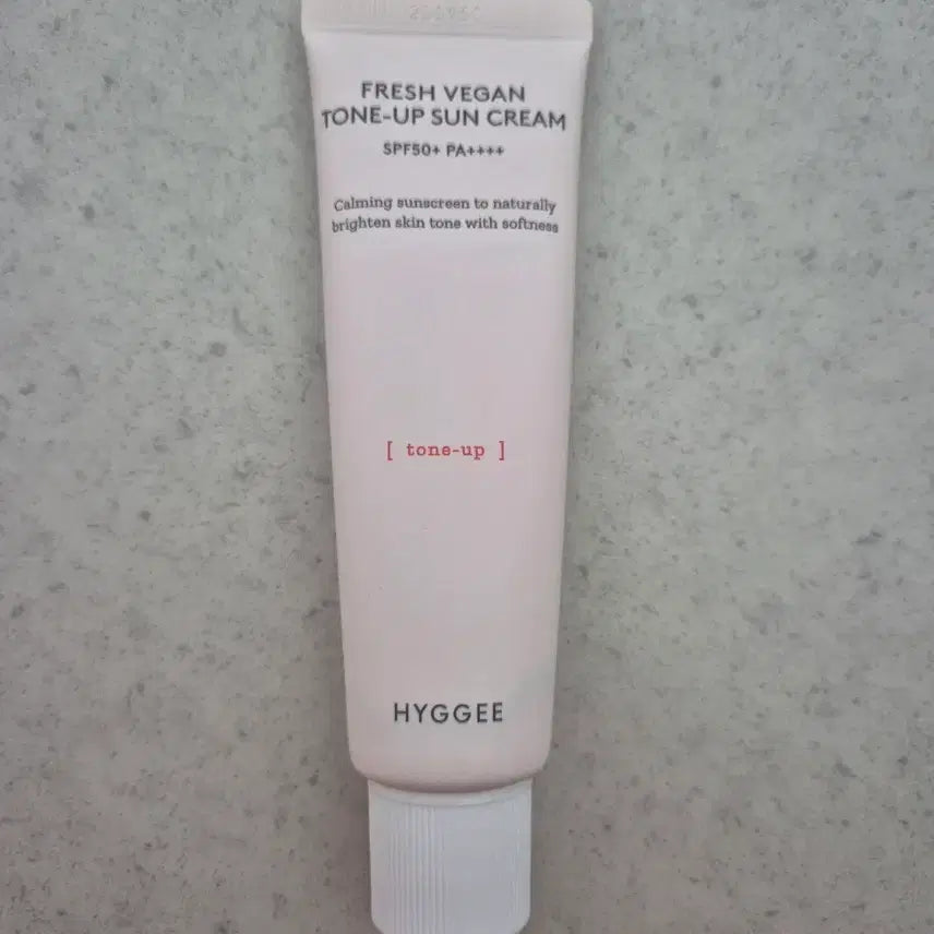 [BUNJANG] Hyge Tone-Up Sun Cream SPF50+ PA+++ / 휘게 톤업 선크림 (새상품)