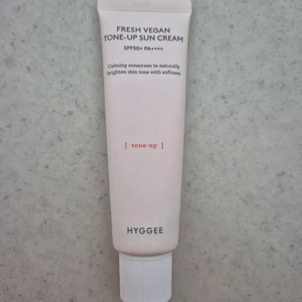 [BUNJANG] Hyge Tone-Up Sun Cream SPF50+ PA+++ / 휘게 톤업 선크림 (새상품)