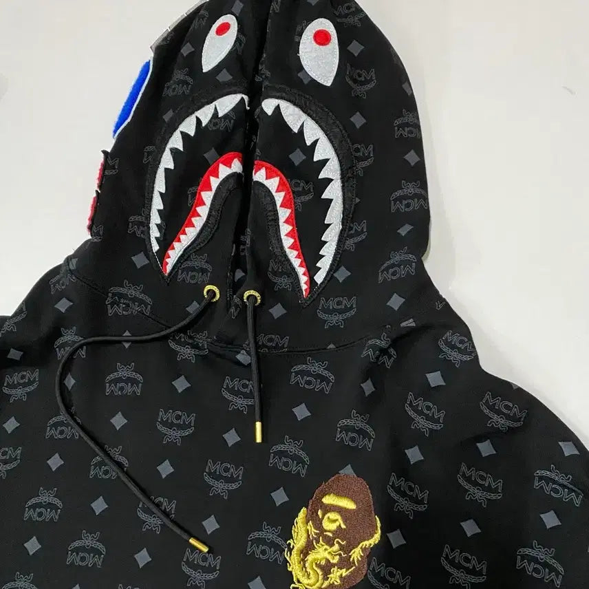 [BUNJANG] BAPE MCM Shark Hoodie Black / BAPE MCM 샤크 후드 블랙