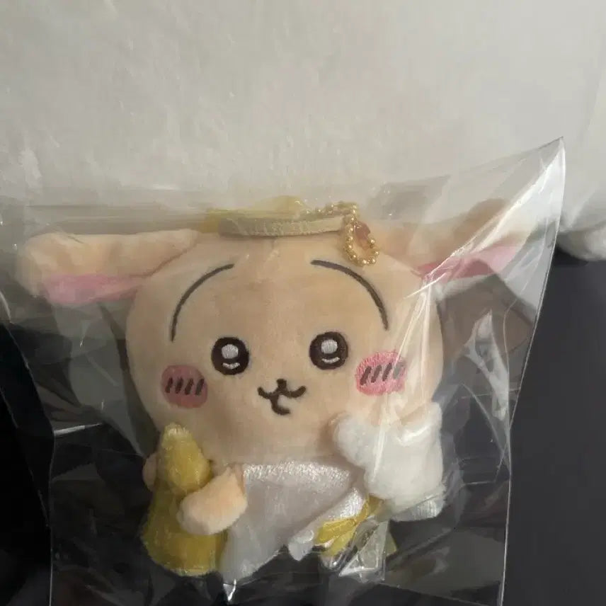 [BUNJANG] Chiikawa Usagi Angel Mascot Plush / 치이카와 우사기 천사 마스코트 인형