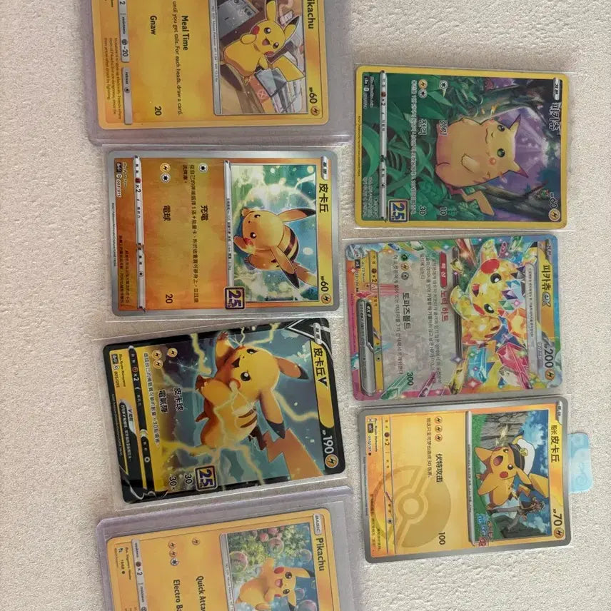 [BUNJANG] Pokemon Pikachu Bundle Set (Korean, Chinese, North American) / 피카츄 포켓몬카드 일괄판매(한, 중, 북미)