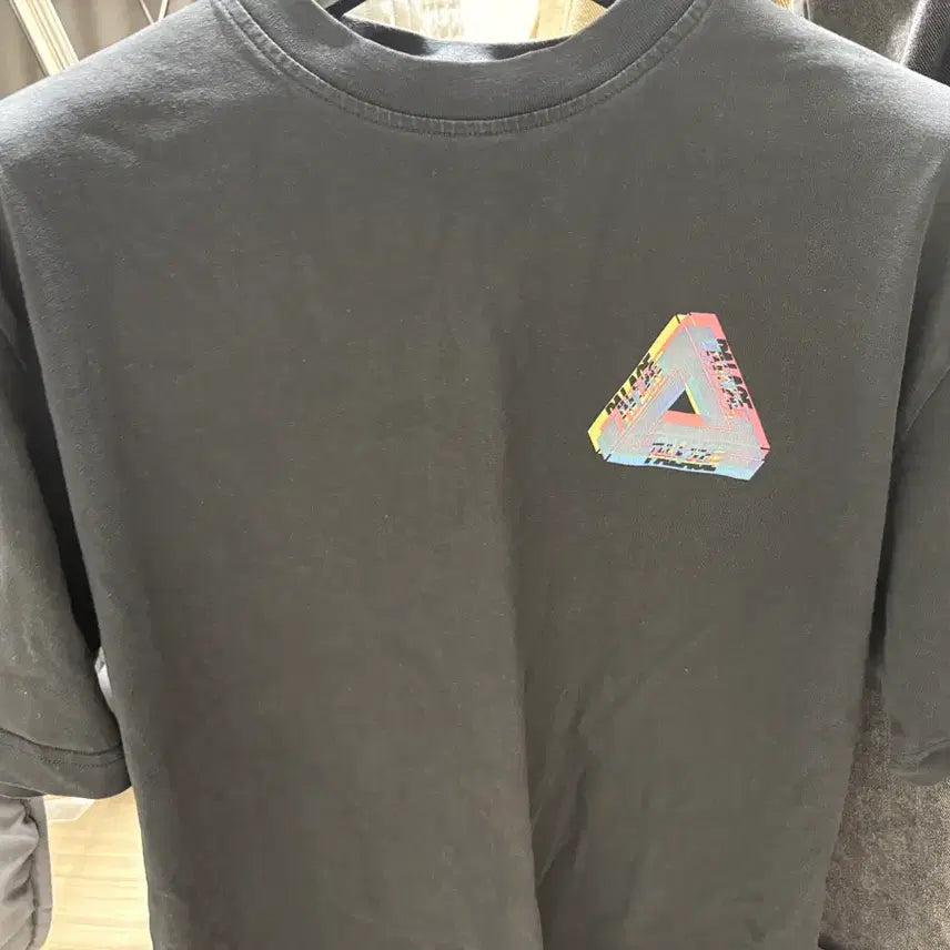 [BUNJANG] Palace Tri-Ferg Logo T-Shirt (Large) / 팔라스 트라이퍼그 L 사이즈