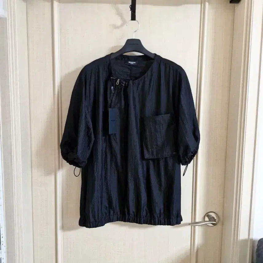 [BUNJANG] Songzio Homme SS26 Bias Zip-Up String Short-Sleeve T-Shirt Black / 26Ss 송지오옴므 바이어스 집업 스트링 반팔 티셔츠 블랙 48 새상품