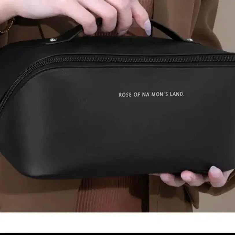 [BUNJANG] PU Leather Travel Cosmetic Pouch - Black / (미사용)여행용 파우치 (블랙)