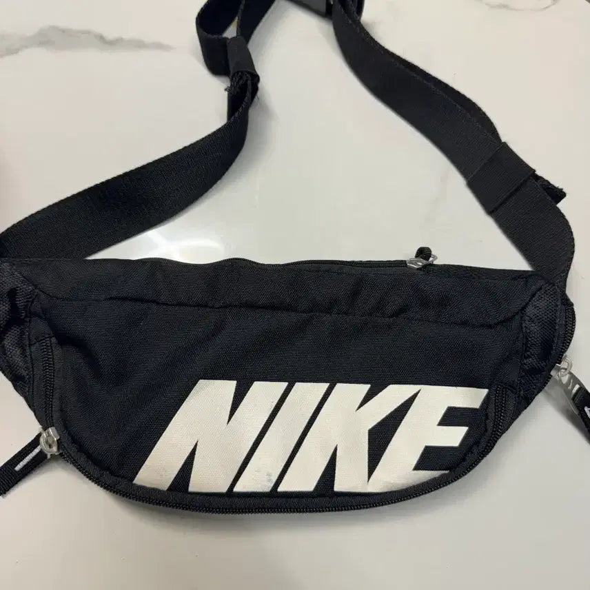 [BUNJANG] Nike Hip Pack Black / 나이키 힙색 블랙