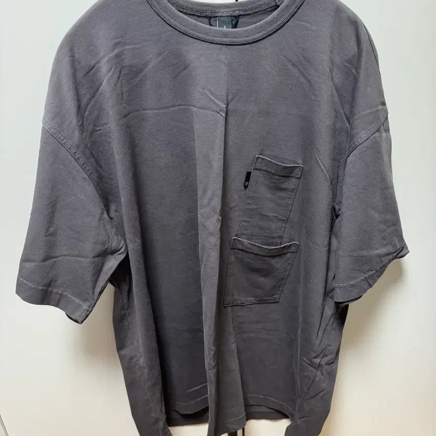 [BUNJANG] Moif Short Sleeve T-shirt Charcoal Size 1 / 모이프 반팔 차콜 1사이즈