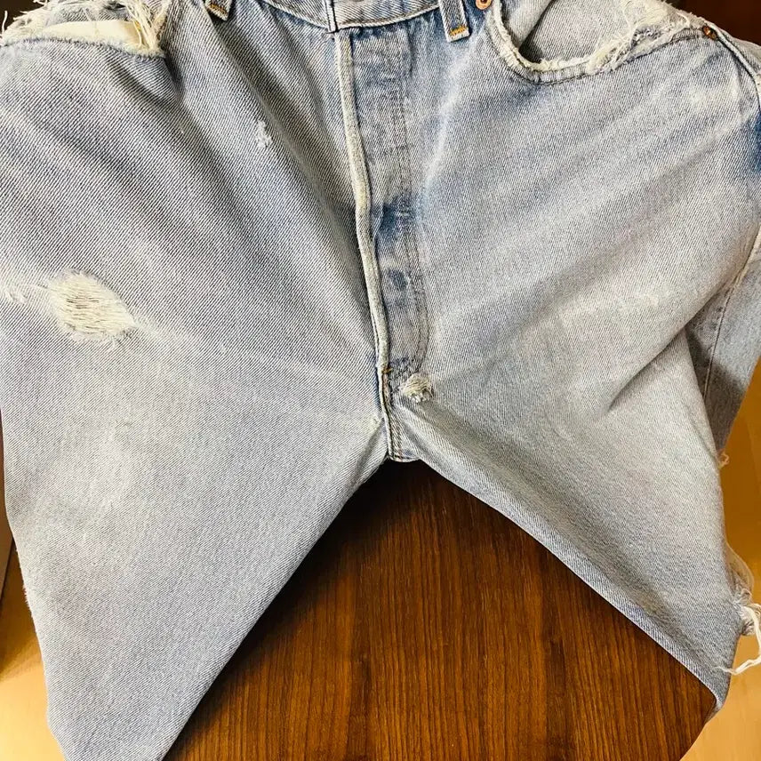 [BUNJANG] Levi's 501 Vintage 90s Light Wash Denim Jeans (34 x 32) / 90s 빈티지 리바이스 501 연청바지 (34 x 32)