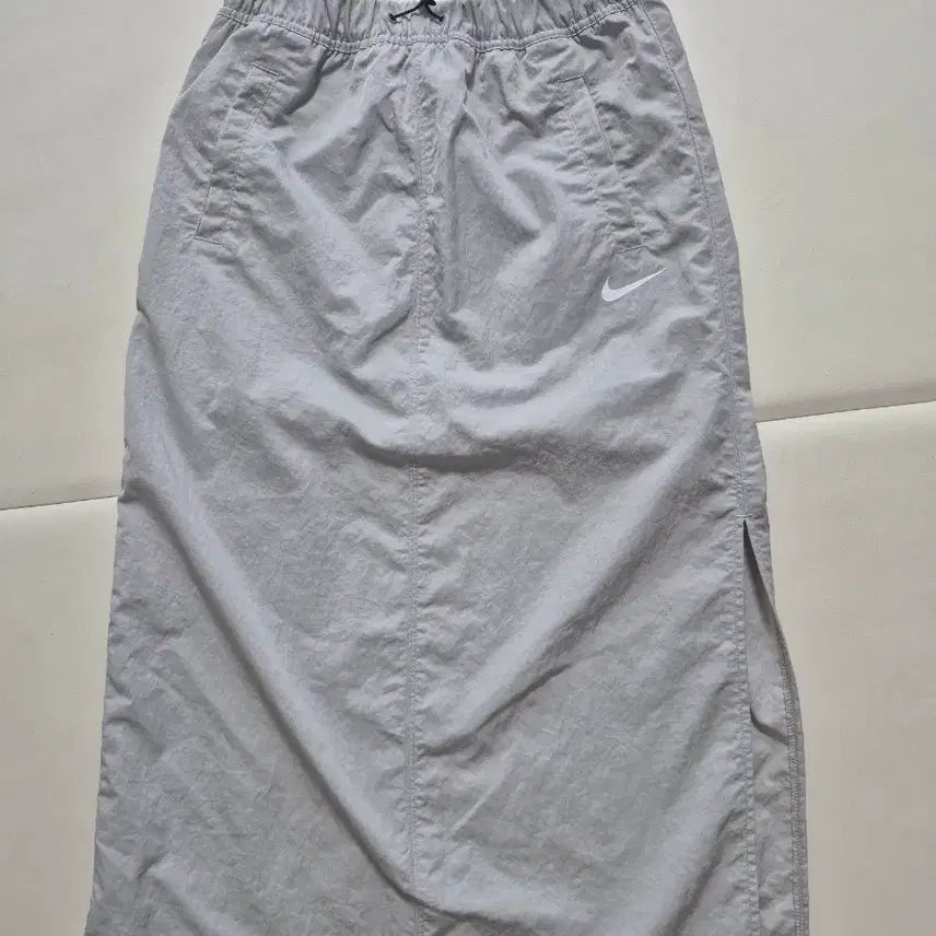 [BUNJANG] Nike Skirt Light Grey Small New / 나이키 스커트 라이트 그레이 스몰 새상품