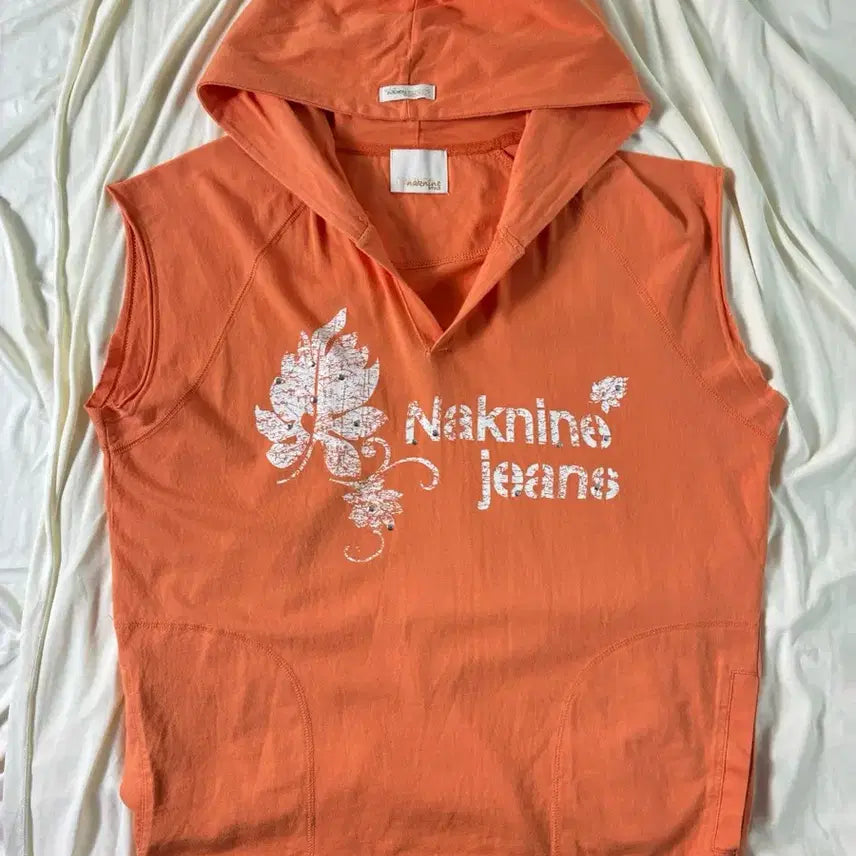 [BUNJANG] Orange V-Neck Hooded Short Sleeve T-Shirt / 오렌지 브이넥 후드 반팔