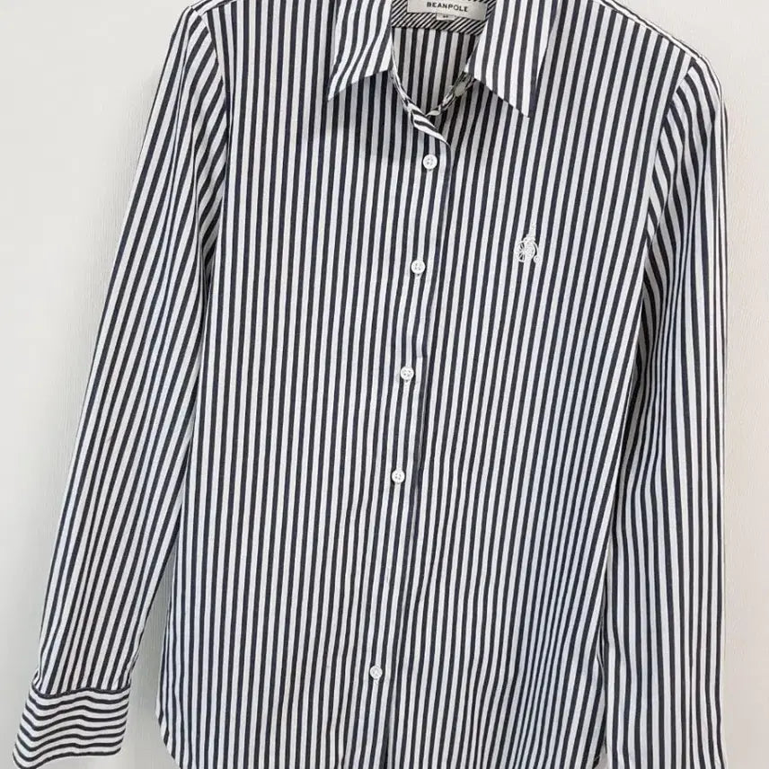 [BUNJANG] Beanpole Genuine Women's Striped Shirt (Size M) / 빈폴 정품 여성 스트라이프셔츠