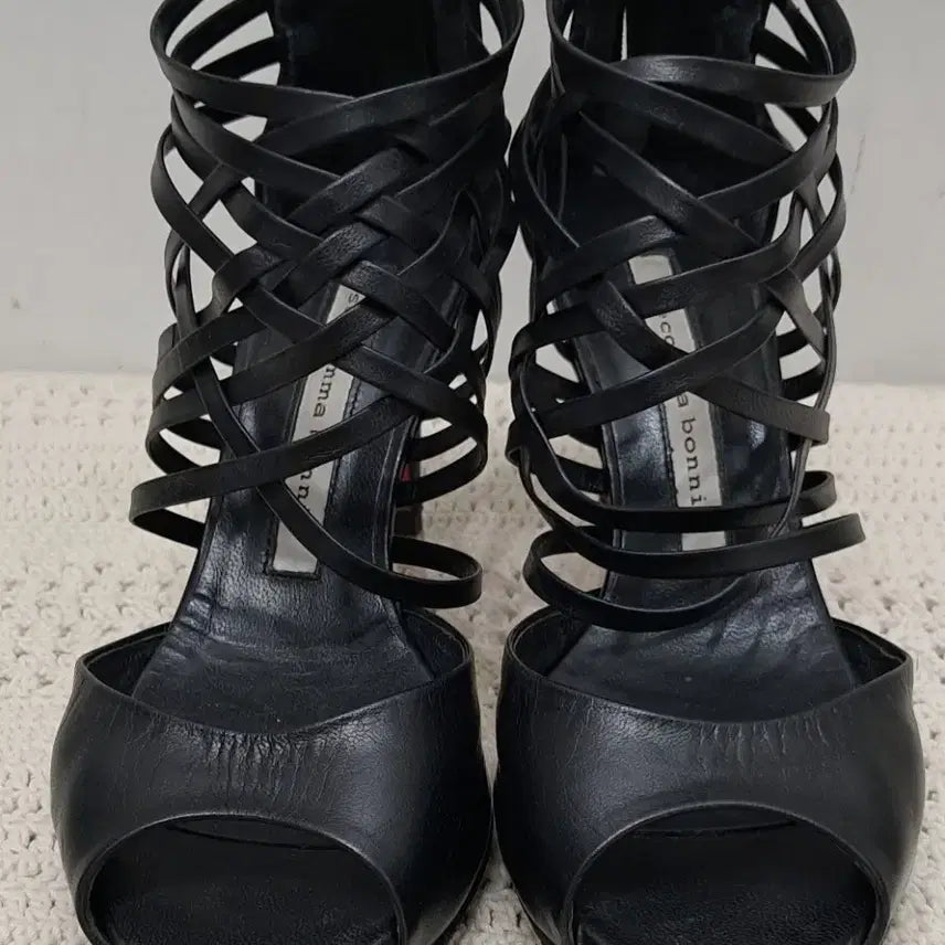 [BUNJANG] SUECOMMA BONNIE Heel Sandals Black Leather 240 / 슈콤마보니 힐샌들 340