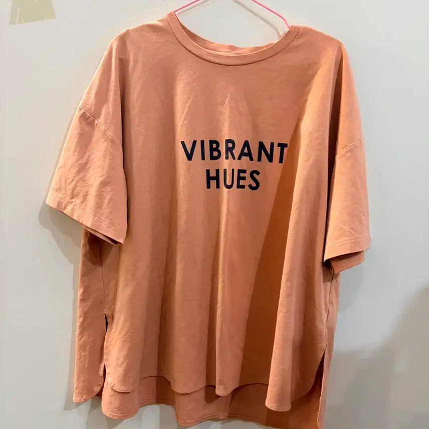 [BUNJANG] Studio Tombo CT Coral Pink T-Shirt "VIBRANT HUES" Printing / 스튜디오톰보이 코랄 핑크 티셔츠 VIBRANT HUES 프린팅