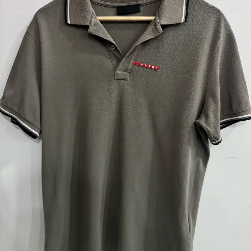 [BUNJANG] Prada Polo Shirt / 프라다 카라티