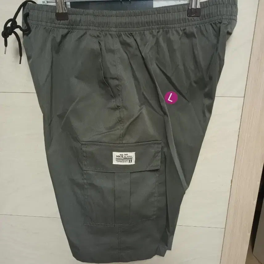 [BUNJANG] Cargo Shorts Charcoal Grey (L) / 카고 반바지 L 새상품  차콜그레이색