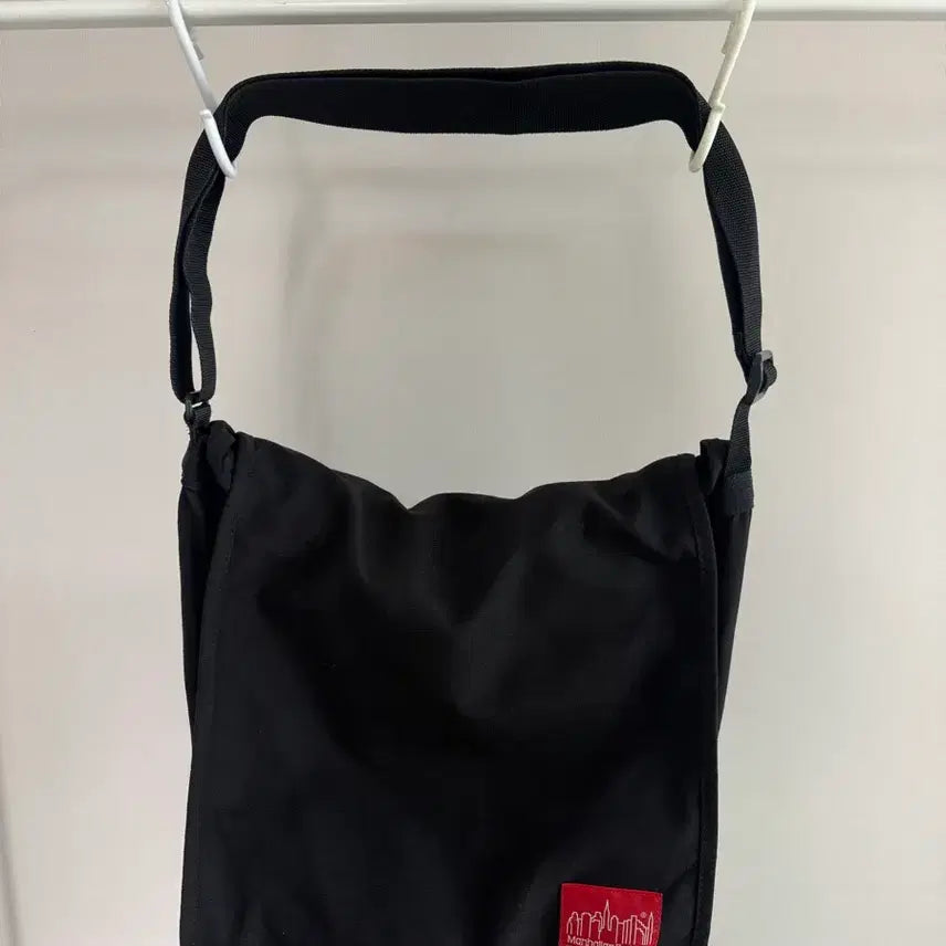 [BUNJANG] Manhattan Portage Crossbody Bag / 맨하탄포티지 크로스백