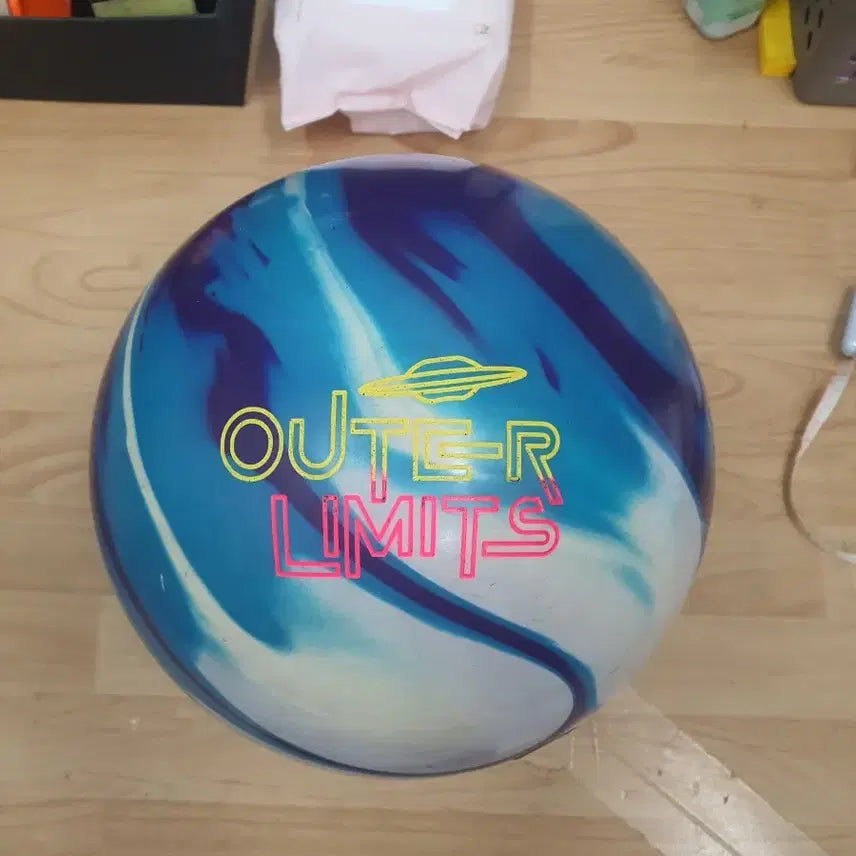 [BUNJANG] Used Bowling Ball - Outter Limits 14lb / 중고볼링공 14p 아웃터리밋츠