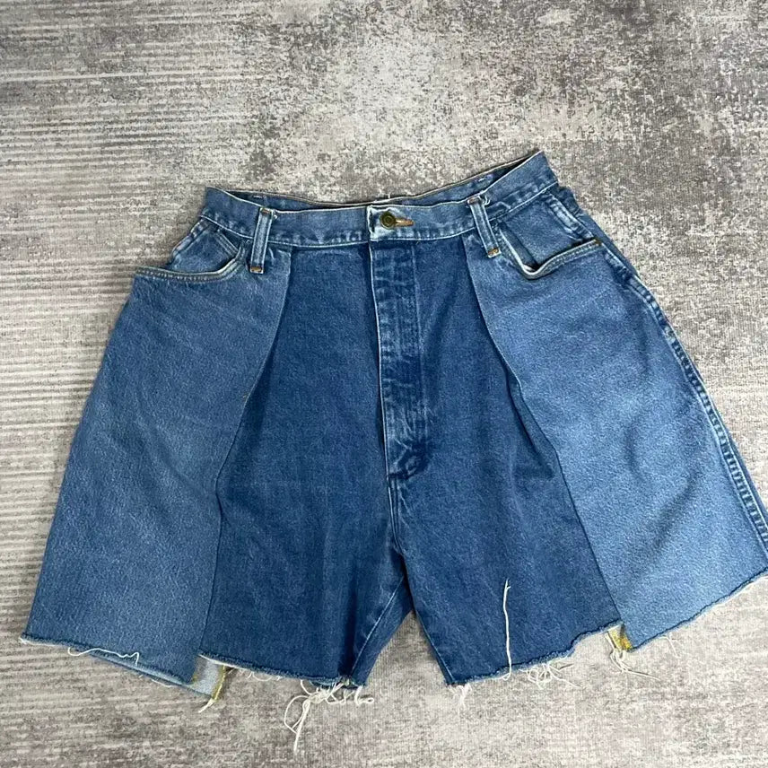 [BUNJANG] 77circa Cutting Wide Shorts / 77circa 나나서카 컷팅 와이드 쇼츠