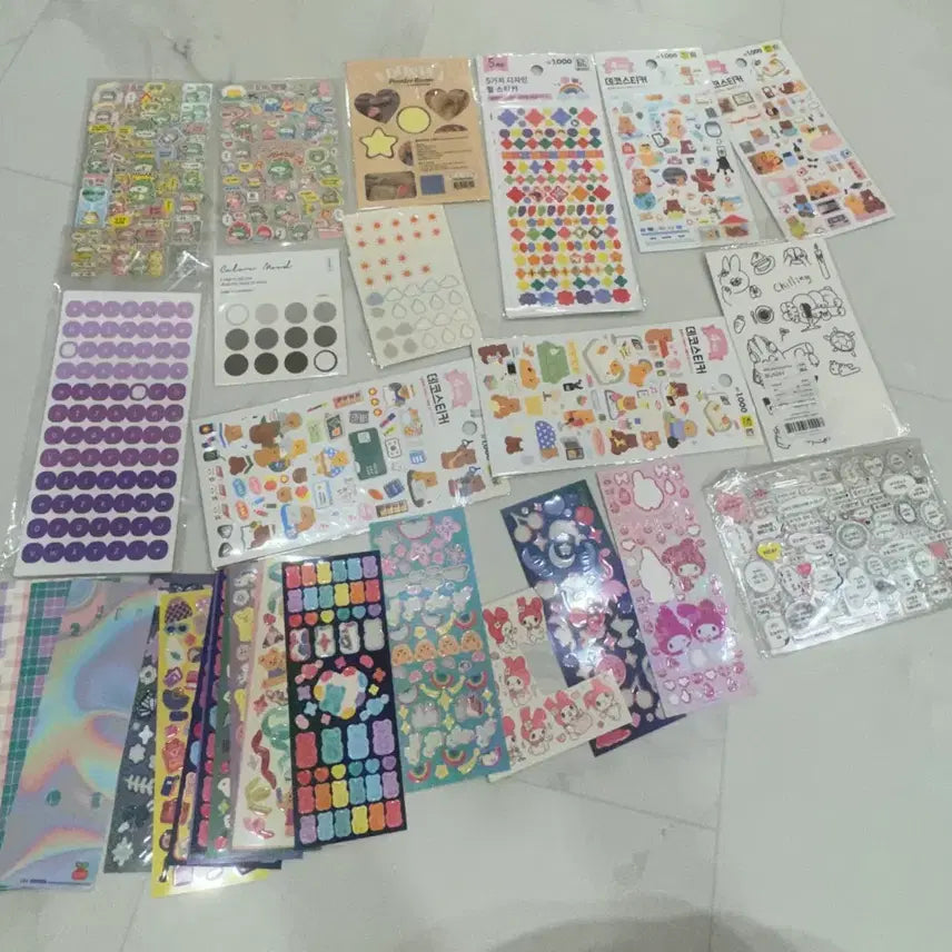 [BUNJANG] Stickers, Memo Pads, Masking Tapes, Pens & Stamps Set for Journaling / 다꾸용품 판매 스티커 떡메모지 마스킹테이프 펜
