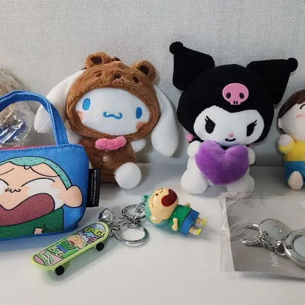 [BUNJANG] Kuromi, Cinnamoroll, Shin-chan Plush Keychains Bundle Set (7 pcs) / 쿠로미 시나모롤 짱구 인형 키링 일괄 7개