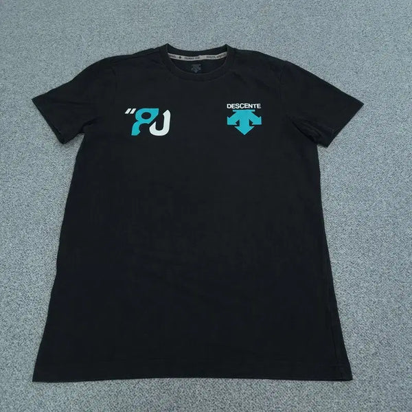 [BUNJANG] Descente Short Sleeve T-Shirt (Size 100) / 100 데상트 반팔 티 | 0722C31