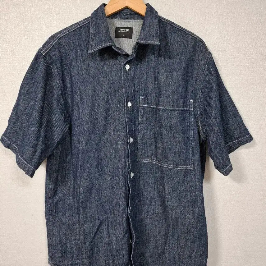 [BUNJANG] TOPI Rouge Fit Dark Blue Short-Sleeve Denim Shirt / 토피 루즈핏 진청 반팔 데님셔츠 S