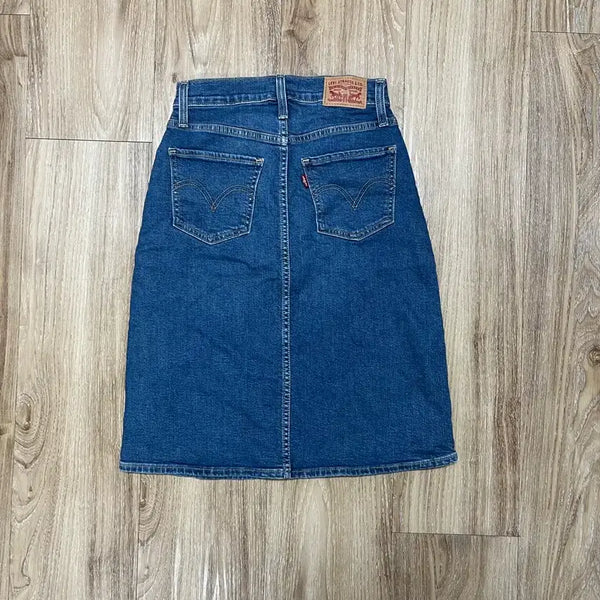[BUNJANG] Levi's Classic Denim Skirt 24 / 리바이스 클래식 데님 스커트 24