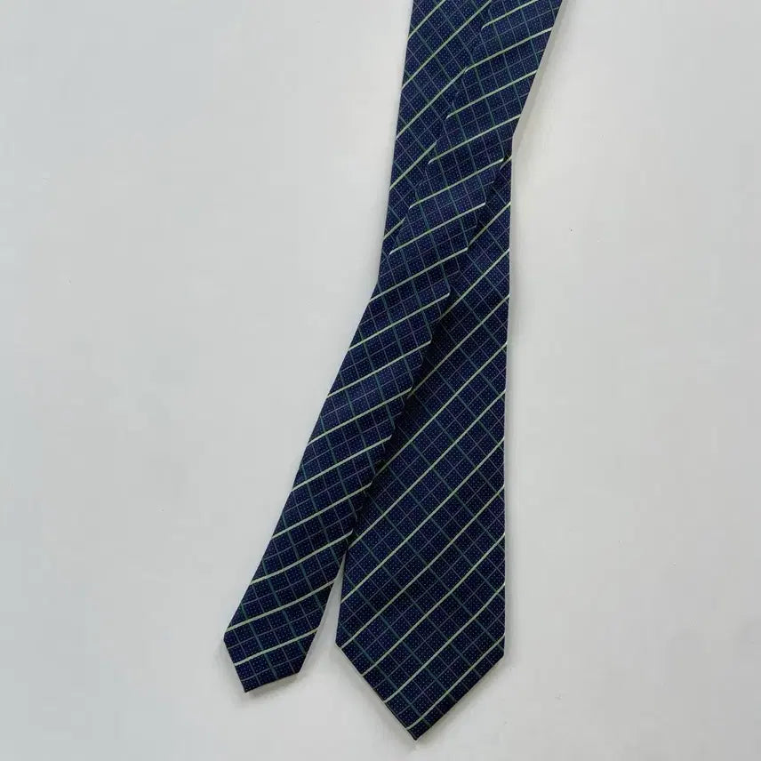 [BUNJANG] Benetton Vintage Silk Necktie / 베네통 빈티지 명품 넥타이 (BENETTON)  A+