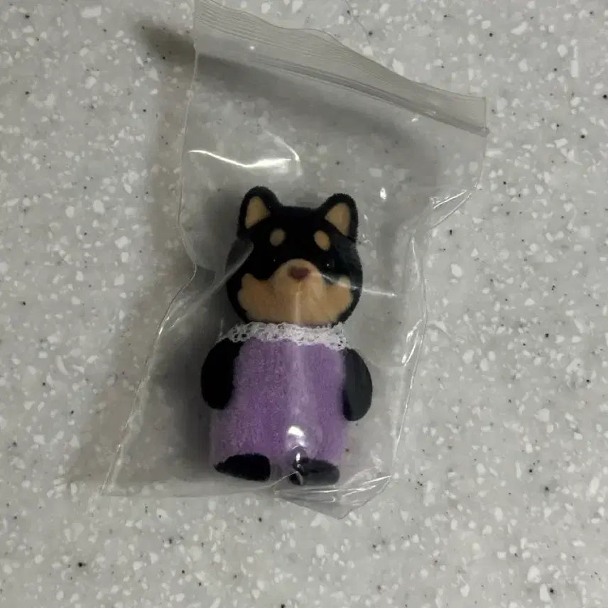[BUNJANG] Sylvanian Families Black Tan Shiba Standing Baby / 실바니안 블랙탄시바 직립아기
