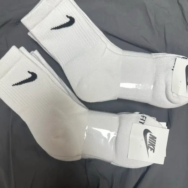 [BUNJANG] Nike Thick Double-Bottom Mid-Calf Socks (10 Pairs) / 두툼한 이중바닥 나이키 양말 10켤레