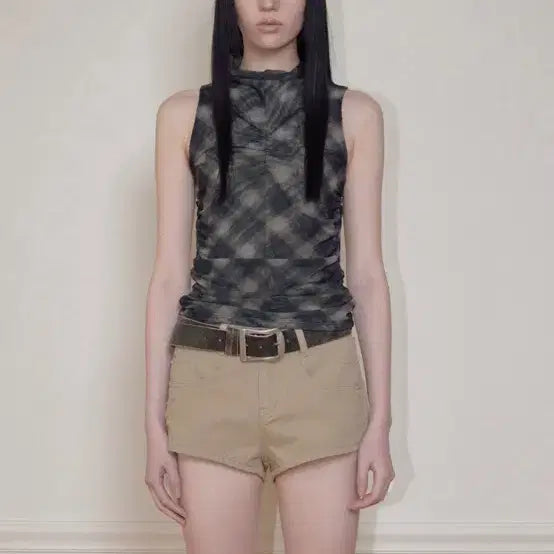 [BUNJANG] Bohemian Seoul Check Shirring Sleeveless Top / 보헤미안서울 보헴서 체크 하프넥 셔링 슬리브리스