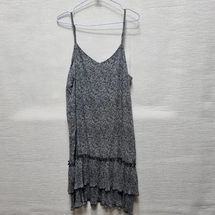 [BUNJANG] Sleeveless Ruffle Long Dress / 자455 민소매 프릴 롱 원피스