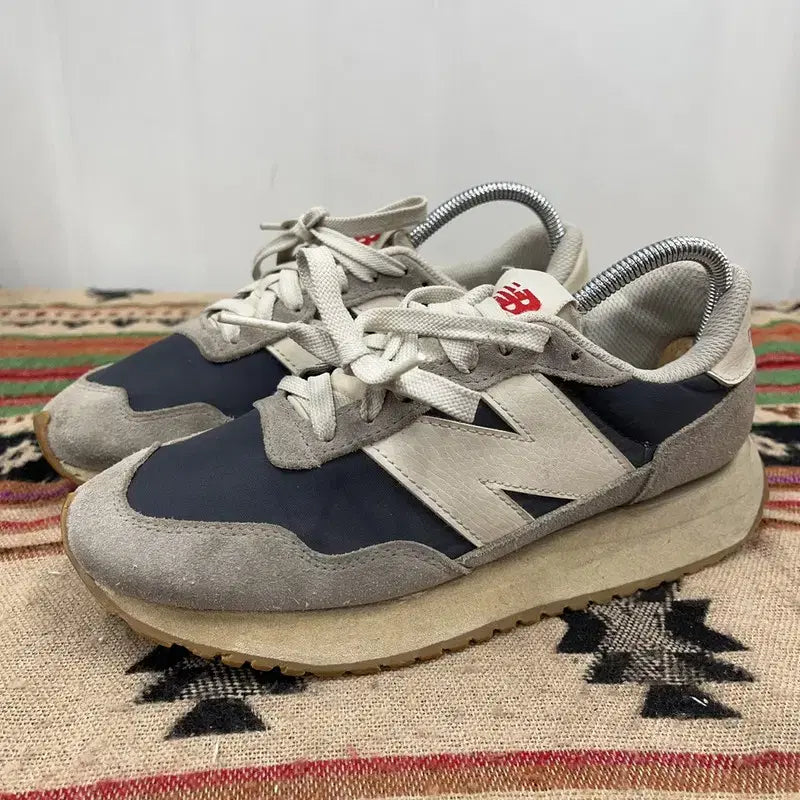 [BUNJANG] New Balance 237 Navy Sneakers / 뉴발란스 237 네이비 스니커즈 운동화 240 X02443