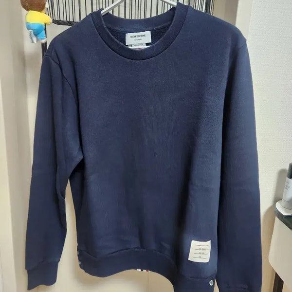 [BUNJANG] Thom Browne Back Tricolor Sweatshirt Size 2 / (새상품급) 톰브라운 백삼선 맨투맨 2사이즈