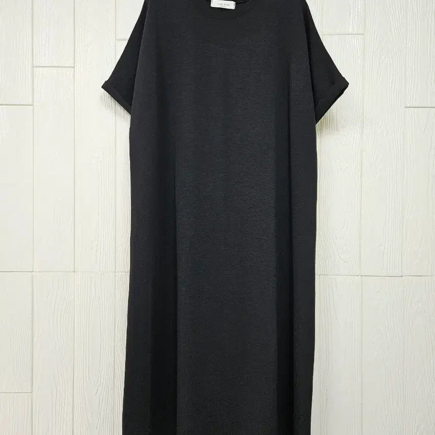 [BUNJANG] Lucky Room Black Boxy Dress / 럭키룸 블랙 박시원피스