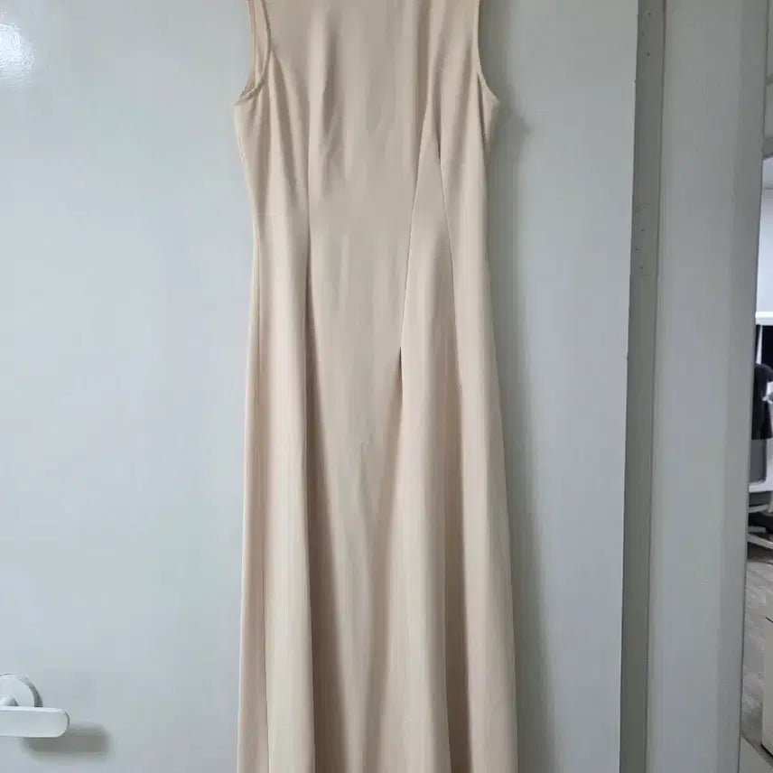 [BUNJANG] Sie August Dress Skin Beige Standard S / 시에 sie 8월의 드레스 스킨베이지 스탠다드 S